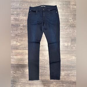 Express Jeans women’s 12L EXP Supersoft Legging mid-rise Jean dark Blue